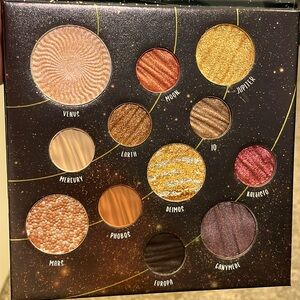 Dito Venus Palette Limited Edition 12 Pallete Eyeshadow 16g, 0.56 oz. NEW